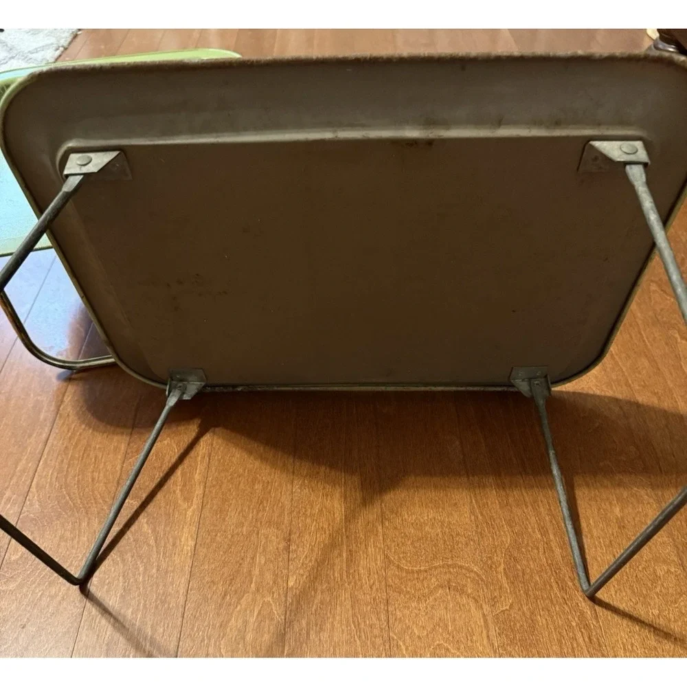 VTG MCM Metal Lap TV Set 3 Trays Folding Legs Floral Roses Shabby Chic Cottage